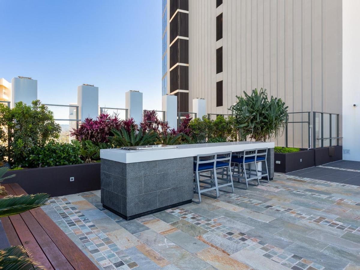 Serain Residences On Surfers Gold Coast Exterior foto